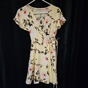ROKOKO Small Floral Wrap Dress